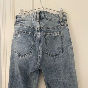 Jeans with hole in knee